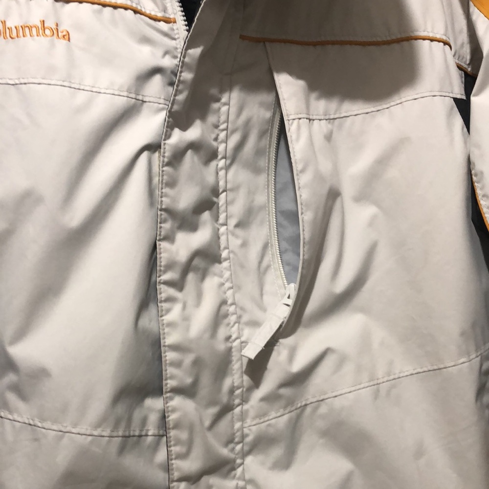 Columbia Hoodie Jacket Men’s L Water Resistant Windbreaker Adjustable Hem Ivory - Picture 5 of 16